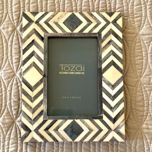 Tozai Home Frame for 4x6 photo